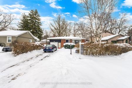 325 DYSON ROAD, Pickering, Ontario L1W 2N1, Canada