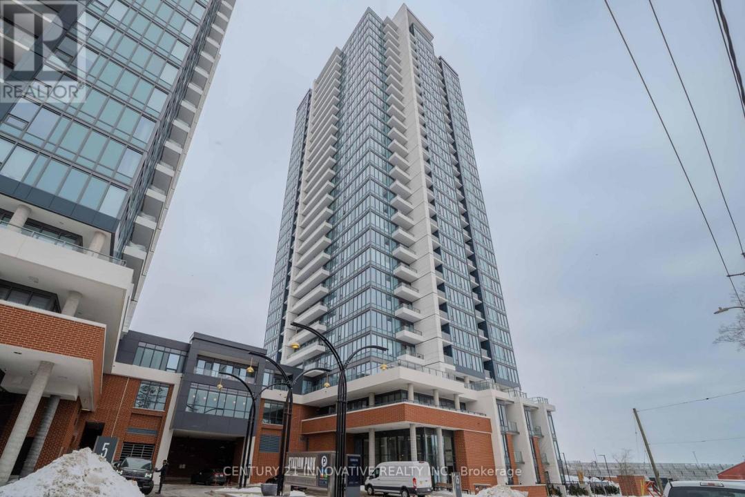 15 WELLINGTON STREET SOUTH, Kitchener, Онтарио N2G 0E4, Канада