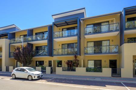 7/18 Bonnefoi Boulevard, Bunbury, WA 6230, Australia