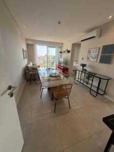 R. I. 3 Corrales y Rafael Barret 25, Los Laureles, Asunción 00001, Paraguay