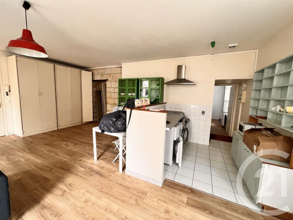 Tours, Centre-Val De Loire 37000, France