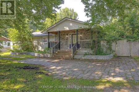 2070 ST. PAUL ROAD, Innisfil (alcona), Ontario L9S 1V2, Kanada