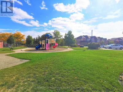 4600 KIMBERMOUNT AVENUE, Mississauga (central Erin Mills), オンタリオ L5M 6Z5, カナダ