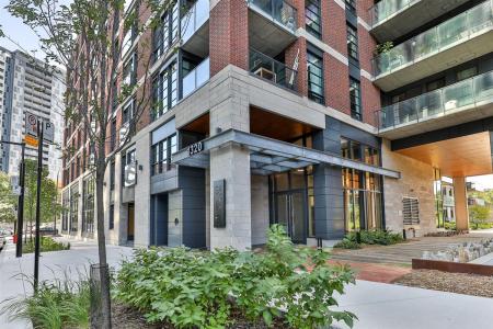 1320  Rue Olier, Montréal (Le Sud-Ouest), Quebec H3C 0Y8, Canada