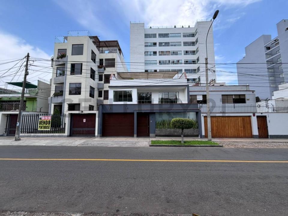 Capitan Gutierrez Mendoza , Lima, Lima 00001, Peru