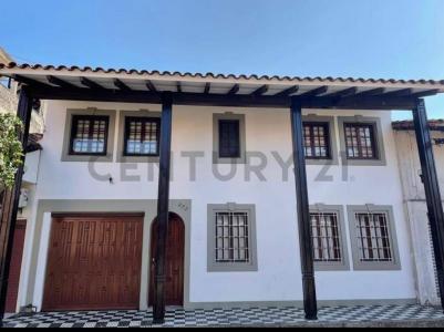 CALLE ARENALES ENTRE AROMA Y QUIJARRO , Centro, Santa Cruz 00001, Bolivia