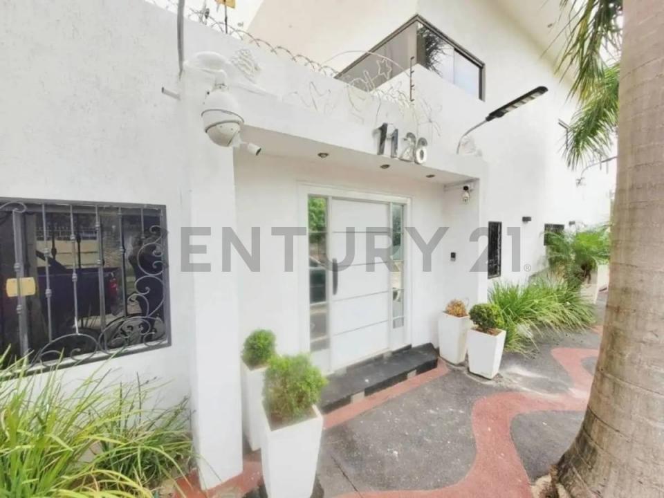 Peterevy casi Ysapy , Lambaré, Central 00001, Paraguay