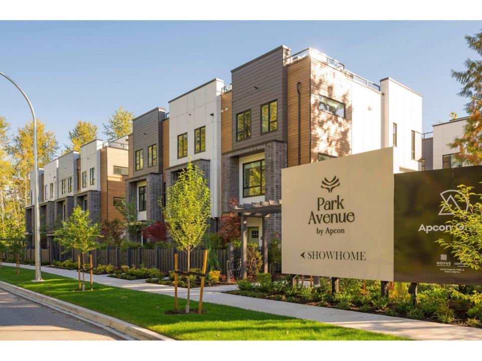 7946 204 STREET, Langley, Colúmbia Britânica V2Y 4M9, CANADÁ