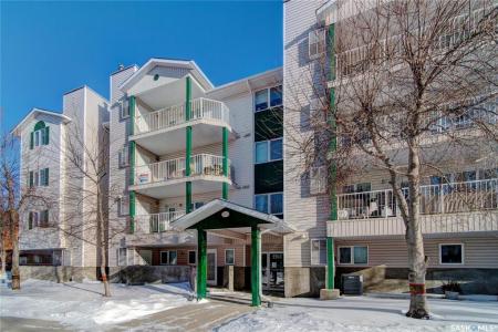 2203 ANGUS STREET, Regina, Saskatchewan S4T 2A3, Canada