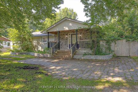 2070 ST. PAUL ROAD, Innisfil, Ontario L9S 1V2, Canada