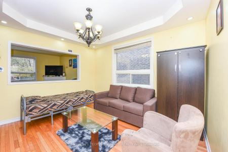 50 SEVERIN STREET, Brampton, Ontario L6R 0P3, Canada