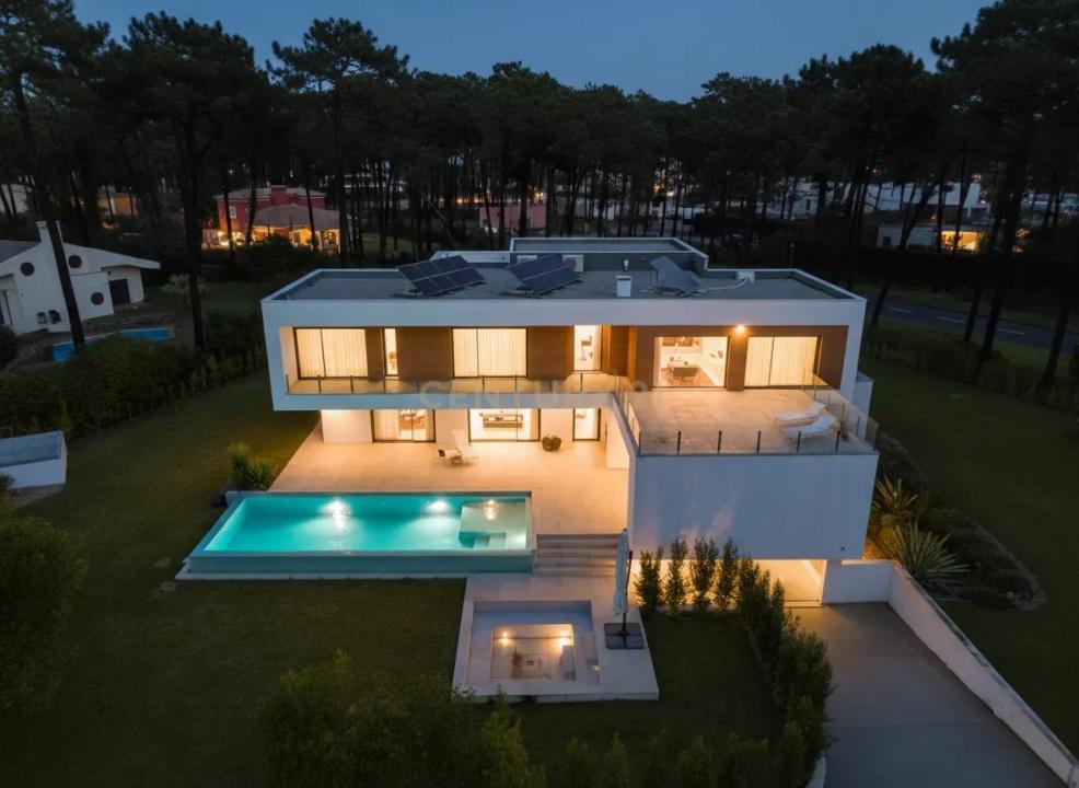 Almada, Setubal 2820-567, Portugal