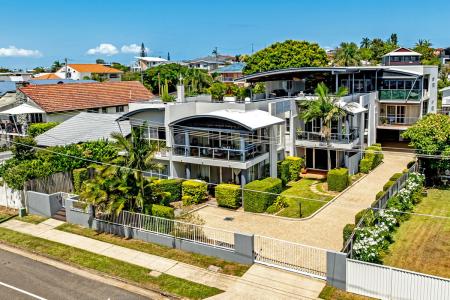 2/42 Oyster Point Esplanade, Scarborough, QLD 4020, Australia