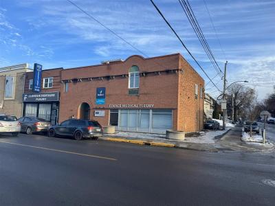 2310-2320  Rue Fleury E., Montréal (Ahuntsic-Cartierville), 퀘벡주 H2B 1K9, 캐나다