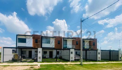 AV. BANZER KM 8.5, INGRESANDO POR LA CHONTA, URB. EL VALLECITO, UV 210, MZ. 5, L. 60. , Norte, Santa Cruz 00001, Bolivia