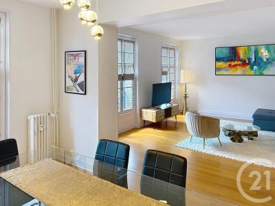 Troyes, シャンパーニュ＝アルデンヌ 10000, アキタン