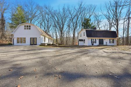 259 Watson Lane, Middlesboro, Kentucky 40965, USA