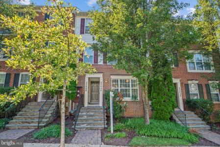 23404 Rainbow Arch Drive , 115, Clarksburg, Maryland 20871, USA