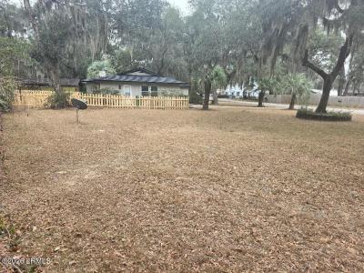 2614 Rosemont Avenue, Port Royal, SC 29935, USA