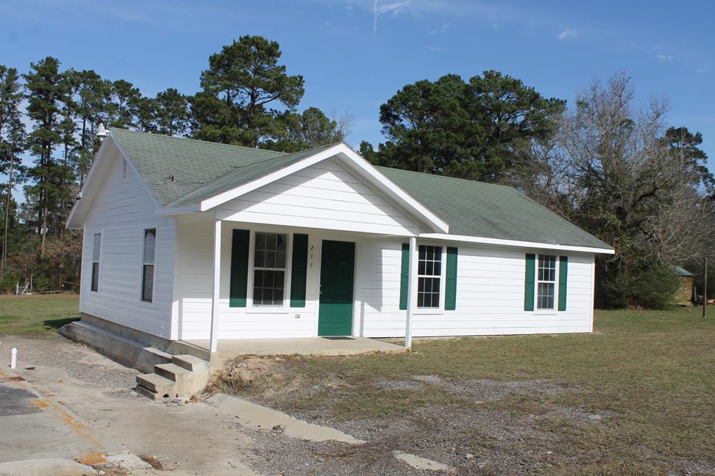 217 Hazel, Zavalla, טקסס 75980, ארצות הברית של אמריקה