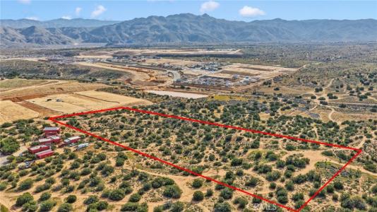 6600 Crockett Avenue, Hesperia, קליפורניה 92345, ארצות הברית של אמריקה