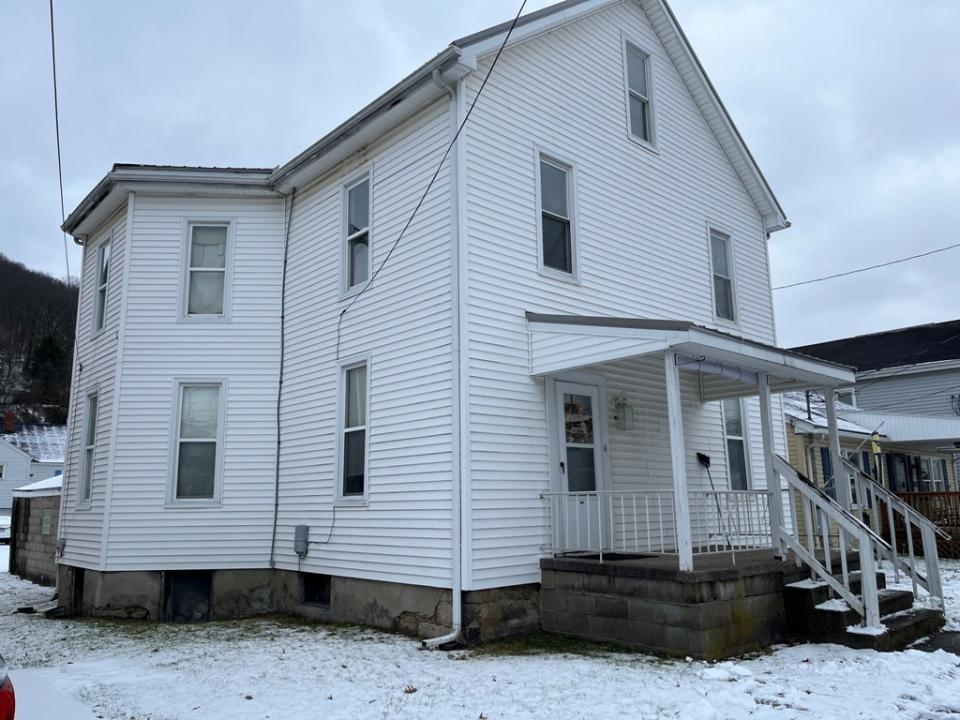 918 Second Avenue, New Cumberland, West Virginia 26047, HOA KỲ