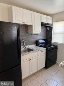 4022 Ardley Ave, BALTIMORE, Maryland 21213, USA