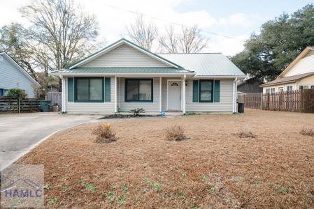 1311 Forest Lake Drive, Hinesville, Georgia 31313, USA