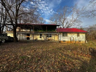 8081 County Road 1740, Peace Valley, Missouri 65788, USA