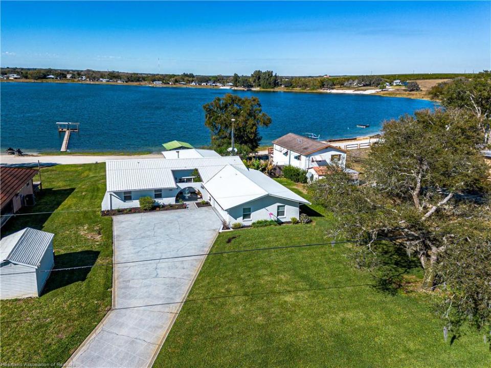 1369 NE Viola Road, Avon Park, Florida 33825, Stati Uniti