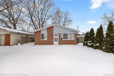 6516 Oak Street, Taylor, Michigan 48180, USA