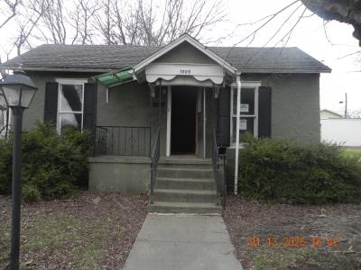 1009 N CLARK St, MEXICO, Missouri 65265, USA