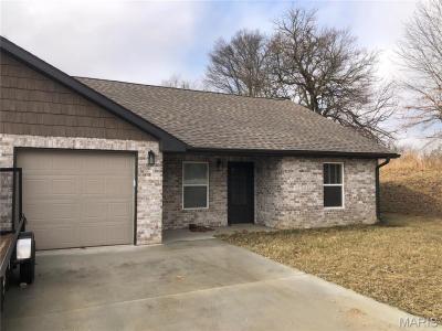 223 Cedar Circle B, Jackson, Missouri 63755, USA