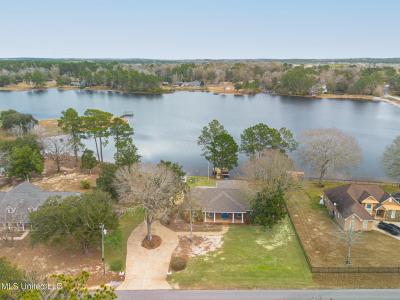 17008 W Spring Lake Drive, Vancleave, ميسيسيبي 39565, الولايات المتحدة