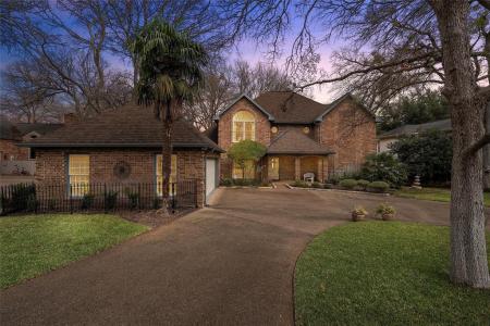 2113 Highland Drive, Salado, Texas 76571, USA