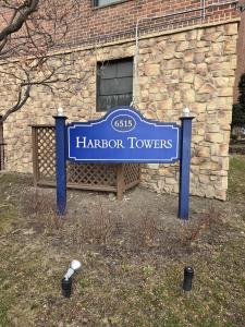 6515 Blvd East #9C, West New York, NJ 07093, USA