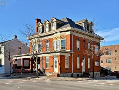 117 E Perry Street, Tiffin, Ohio 44883, USA