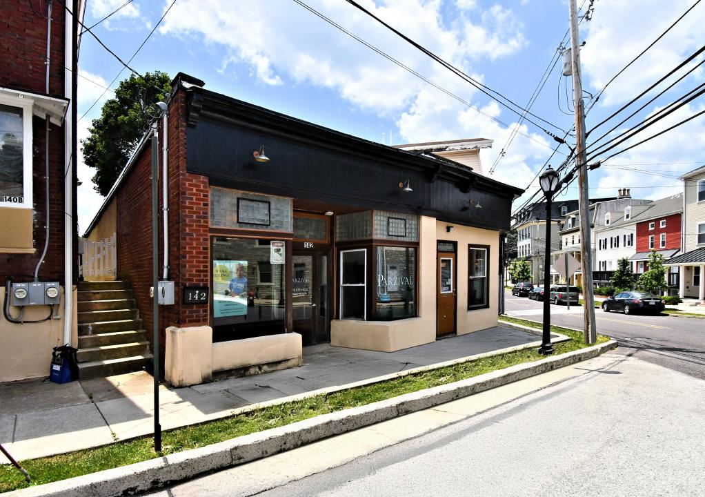 142 Railroad Street, Phoenixville, Pennsylvanie 19460, États-Unis