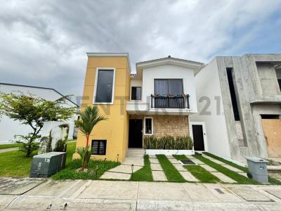 Urb. Mallorca Village 1, Daule, Guayas 00001, אקוודור 