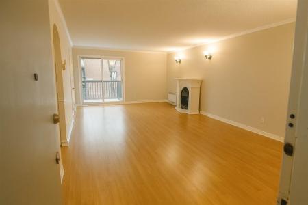 1595 Rue Robert-Charbonneau, Montréal (Ahuntsic-Cartierville), Quebec H4N 2Y7, Canada