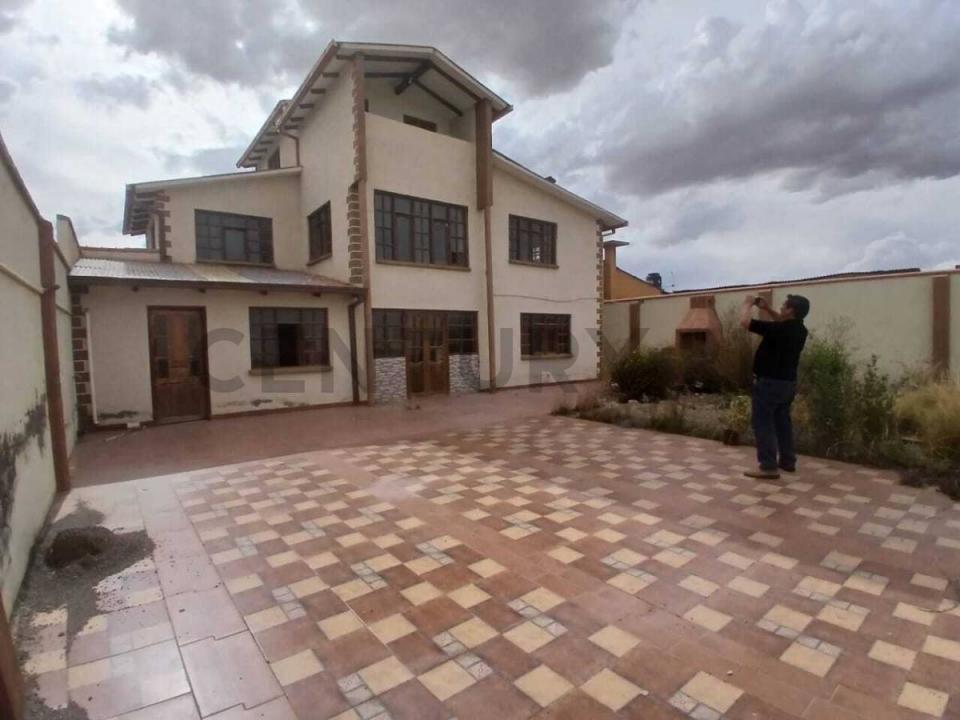 URB.AURORA 77141805, Norte, Oruro 00001, Bolivien