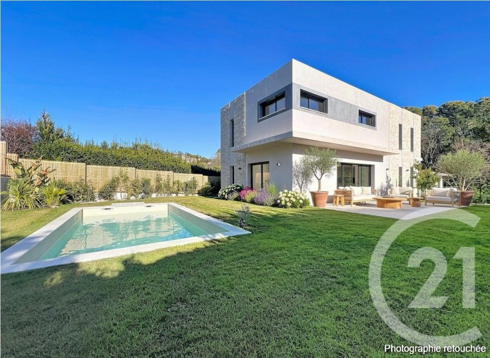 Mougins, Provence-Alpes-Côte D'Azur 06250, France