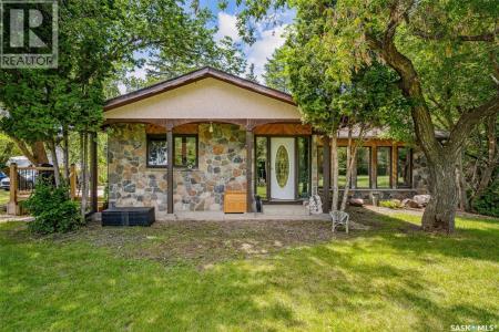 NORMAN AND MAXINE GIERL YARD SITE, Leroy Rm No. 339, Saskatchewan S0K 2P0, Canada