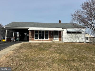 2112 N Lee Ln, Aston, Pennsylvania 19014, USA