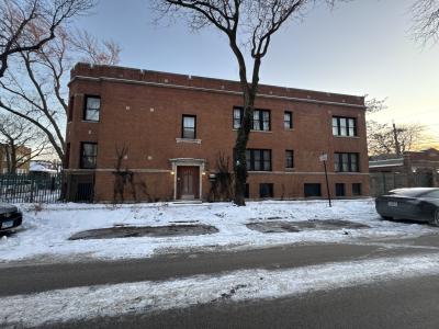 2437 W North Shore Avenue , 2, Chicago, イリノイ 60645, アメリカ合衆国