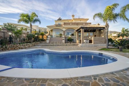 Málaga, Andalucía 29630, Spain