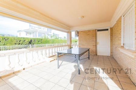 València/Valencia, Comunitat Valenciana 46901, Spain