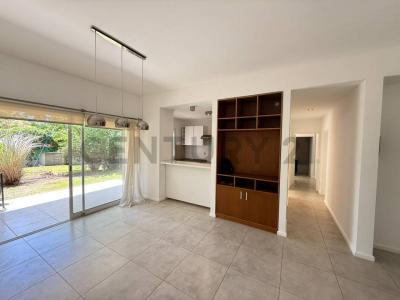 Malvinas Argentinas, GBA Norte 00001, Argentine