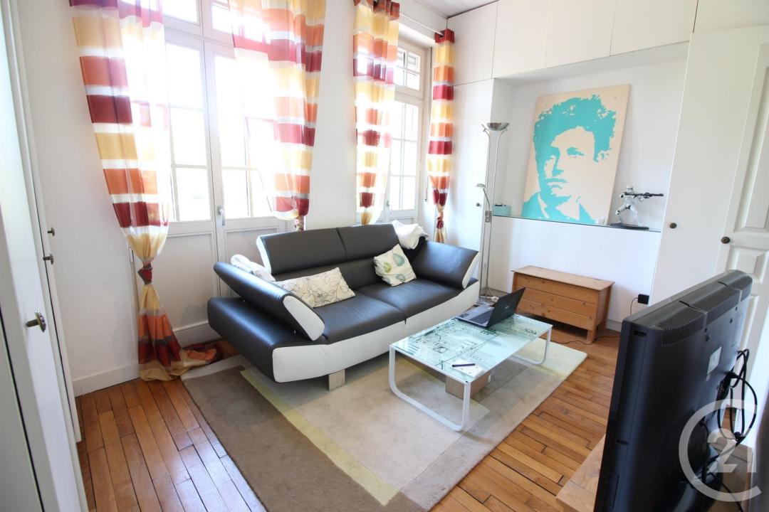 Metz, ロレーヌ 57000, アキタン