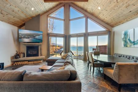 23 Lakewood Avenue, Sagle, Idaho 83860, USA